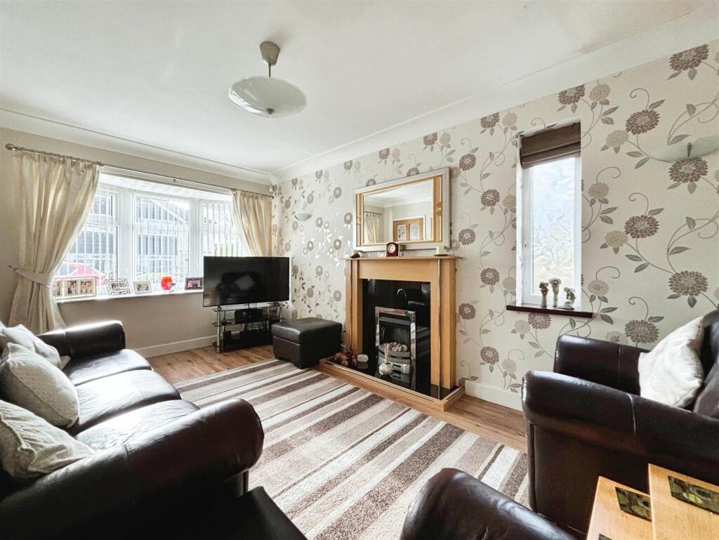 Additional image 4 of Robin Close, Bradford, BD2 2EZ
