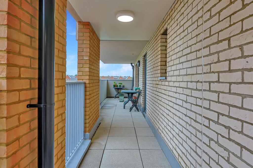Additional image 16 of Patagonia Way, Cambridge