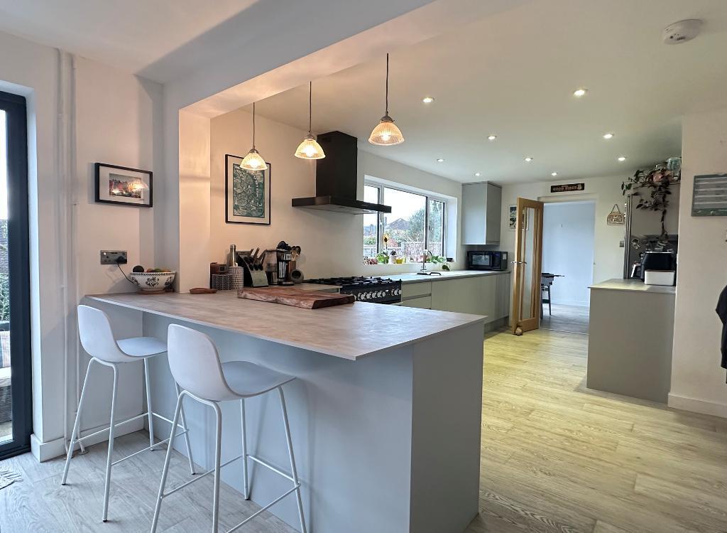 Additional image 6 of Castle Way, Steyning, West Sussex, BN44 3FG