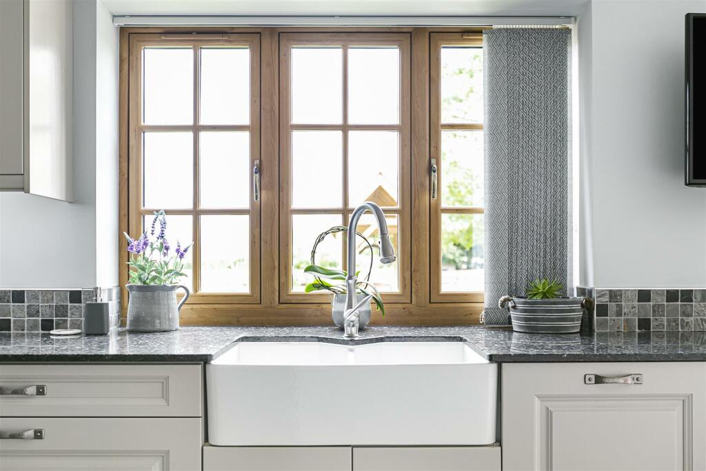 Additional image 8 of Malting End, Kirtling