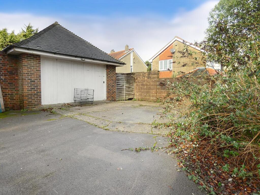 Additional image 18 of Toddington Lane, Littlehampton