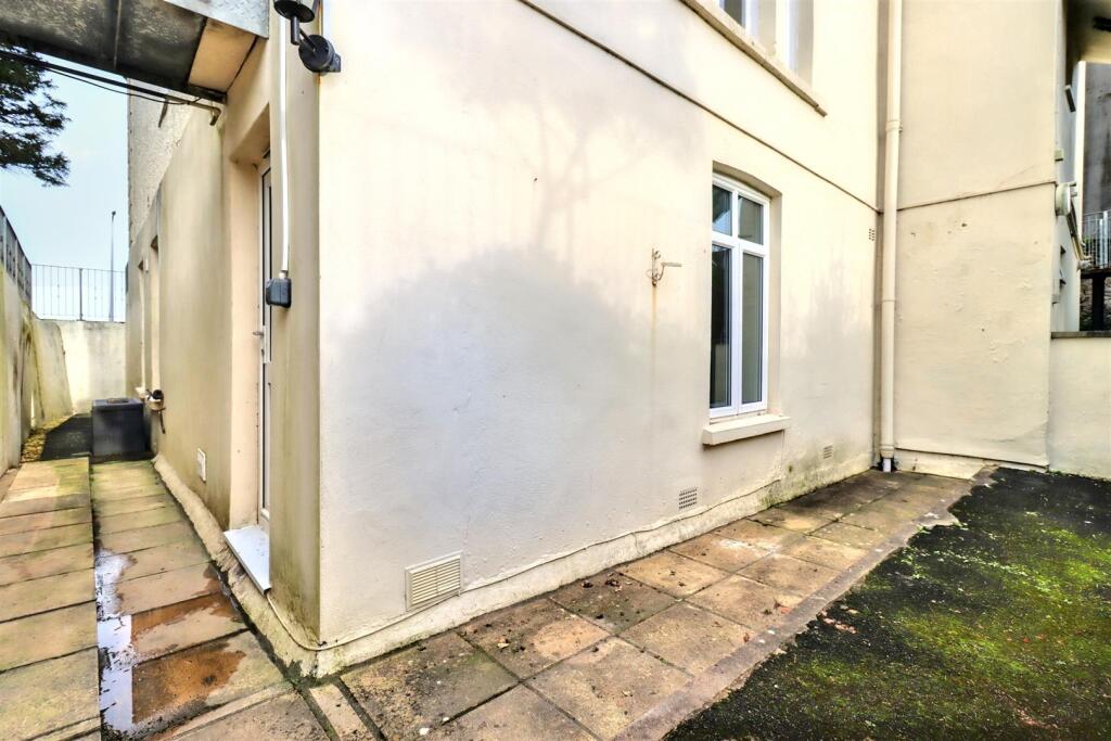 Additional image 7 of Garden apartment on Clevedon Seafront