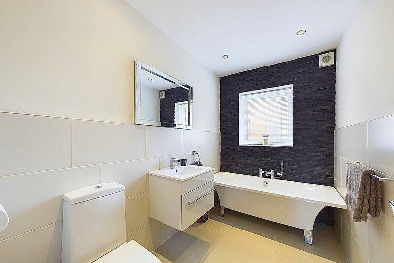 Additional image 12 of Winston Close, Moresby Parks