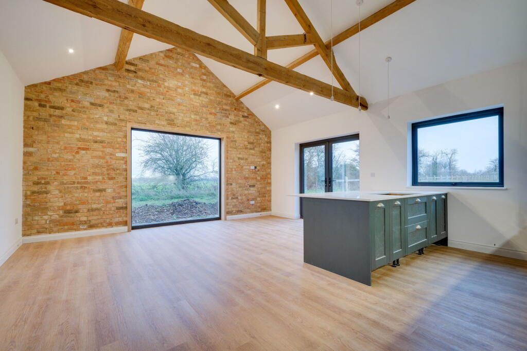 Additional image 11 of 2 The Cobblestones, New Barns Lane, Conington, Cambs