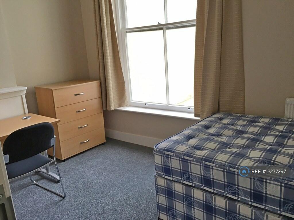 Additional image 5 of Royal York Crescent, Bristol, BS8