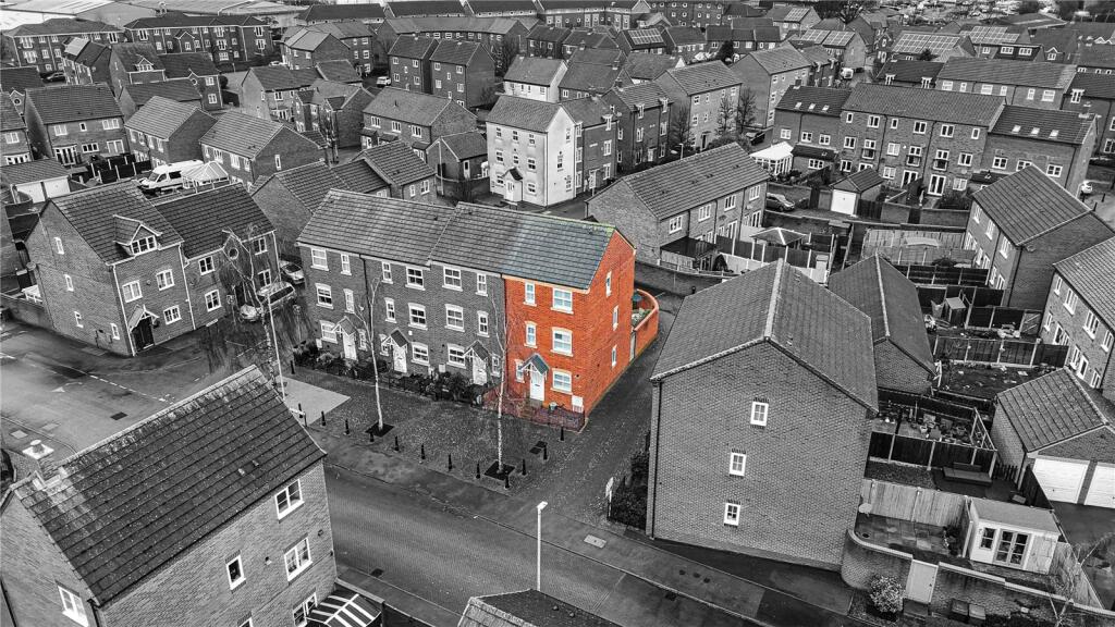 Additional image 36 of Valley Drive, Wilnecote, Tamworth, Staffordshire, B77