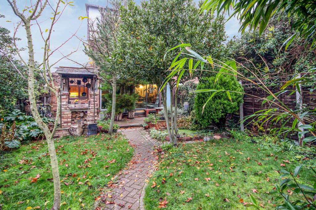 Additional image 14 of Elfleda Road, Cambridge