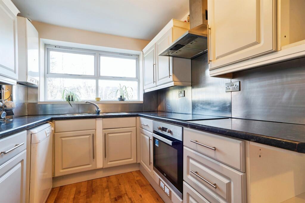 Additional image 18 of Marriners Walk, Keighley