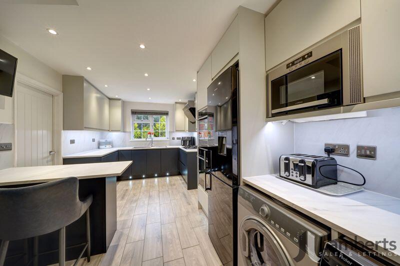 Additional image 23 of Deerhurst Close, Churchill North, Redditch