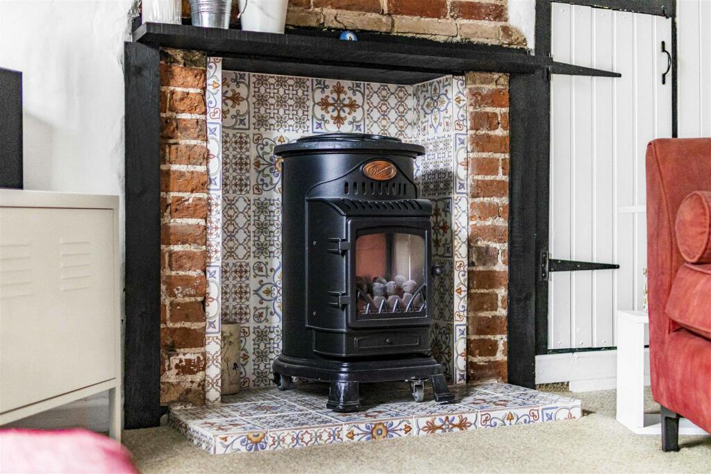 Additional image 4 of East Street, Saffron Walden