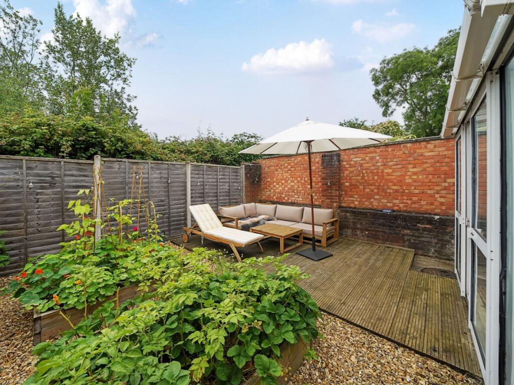 Additional image 9 of St Dunstans Close, Glastonbury, BA6