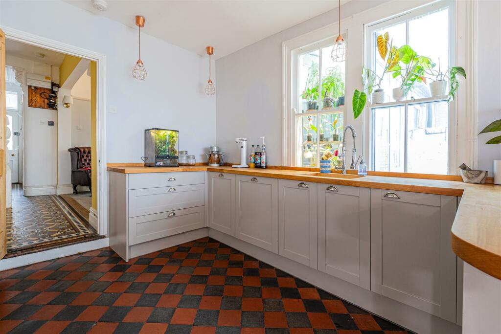 Additional image 7 of Lochaber Street, Roath Park