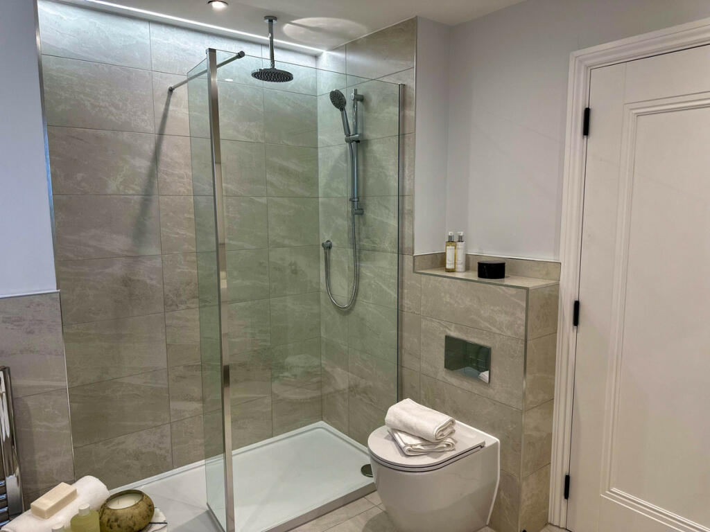 Additional image 40 of New Road at Hayfield Lodge, Over, CB24