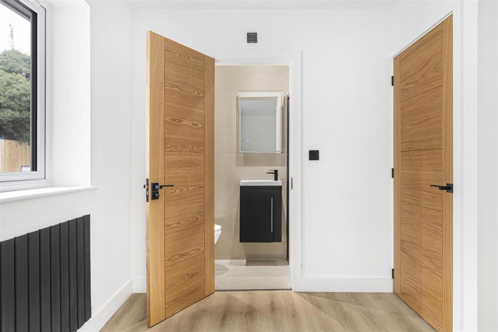 Additional image 7 of Peaslands Road, Saffron Walden