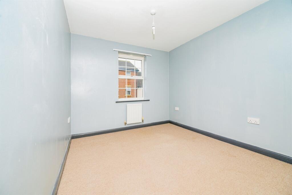 Additional image 10 of Errington Close, Hatfield