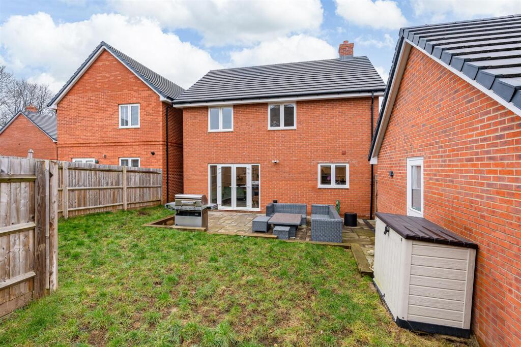 Additional image 25 of Perkins Way, Welwyn Garden City