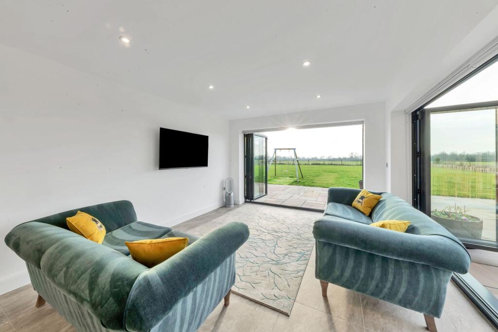 Additional image 9 of Stretham Road, Wicken, CB7