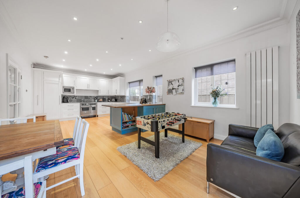 Additional image 21 of London Lane, Bromley, BR1