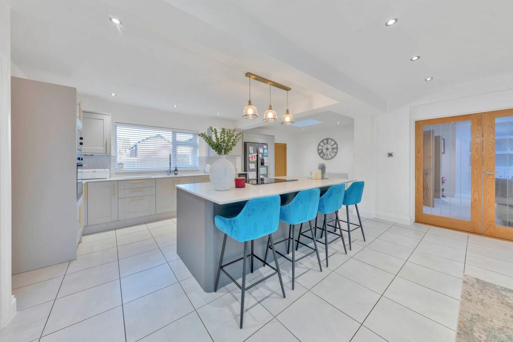 Additional image 2 of The Drift, Exning, CB8