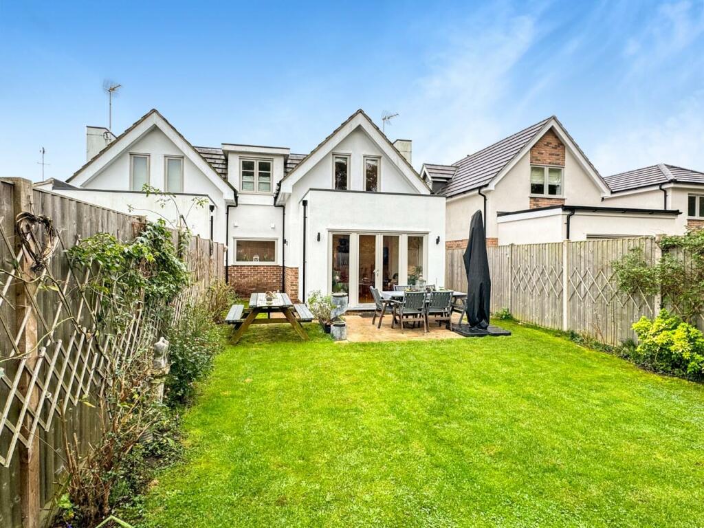Additional image 23 of Leeway Avenue, Great Shelford, Cambridge