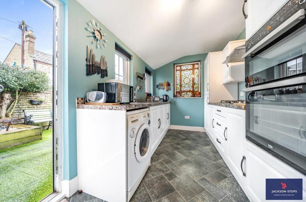 Additional image 6 of Green Road, Newmarket, Suffolk, CB8
