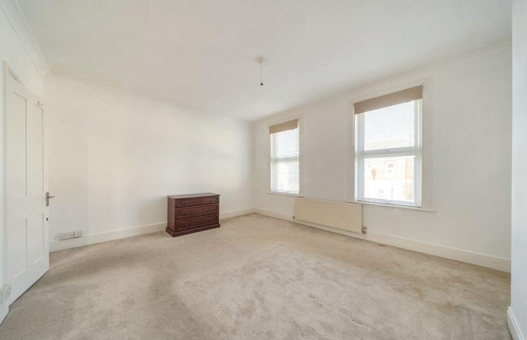 Additional image 3 of 147 Ashford Road, Eastbourne, East Sussex, BN21 3UA