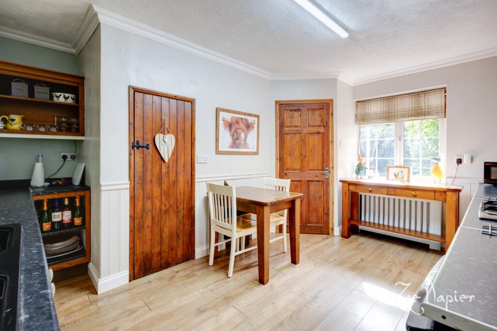 Additional image 20 of Sturmer