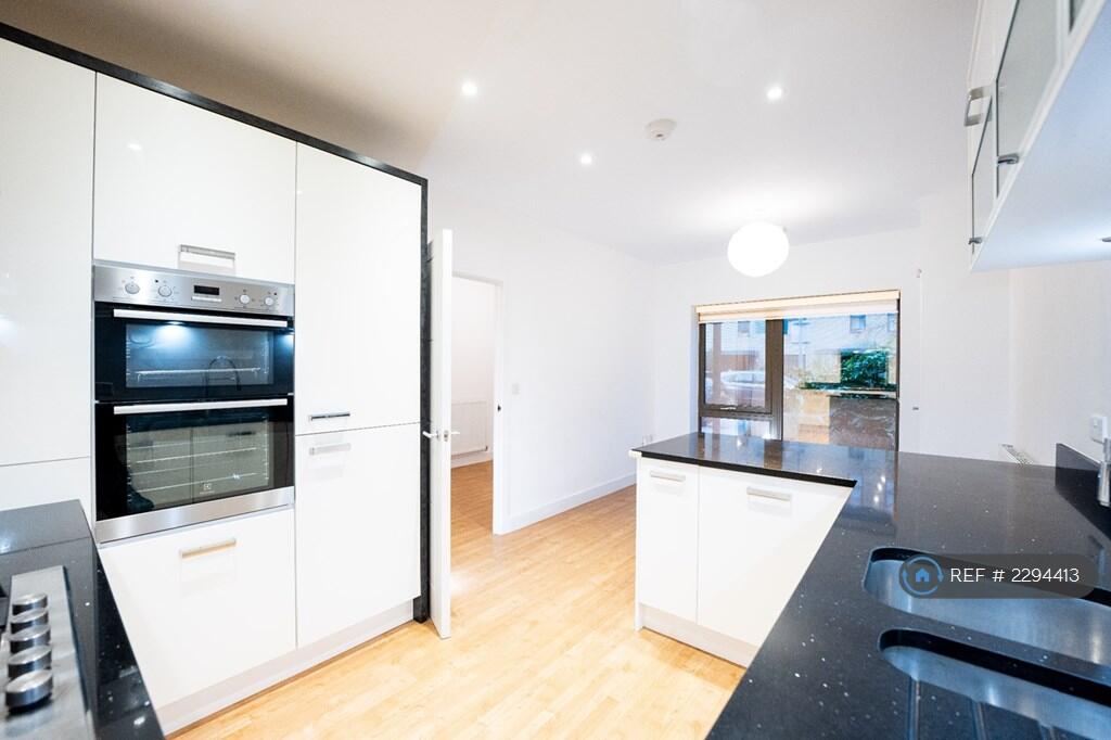 Additional image 5 of Whittle Avenue, Trumpington, Cambridge, CB2