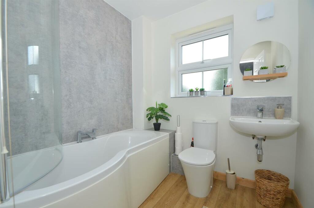 Additional image 15 of Orchard Way, Haddenham, Ely