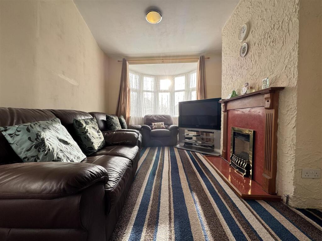 Additional image 35 of Dyas Avenue, Great Barr, Birmingham