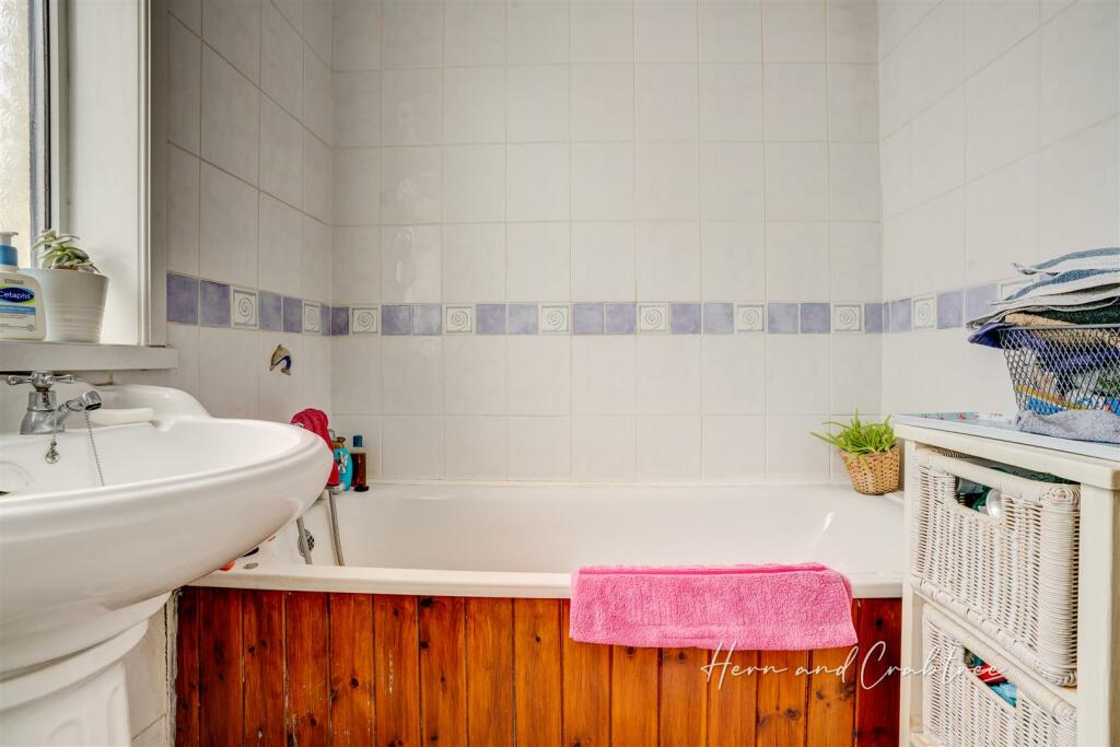 Additional image 17 of Heath Park Avenue, Cardiff