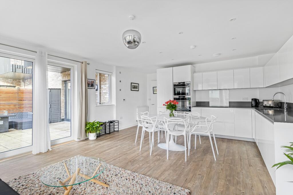 Additional image 3 of Hering Road, Trumpington