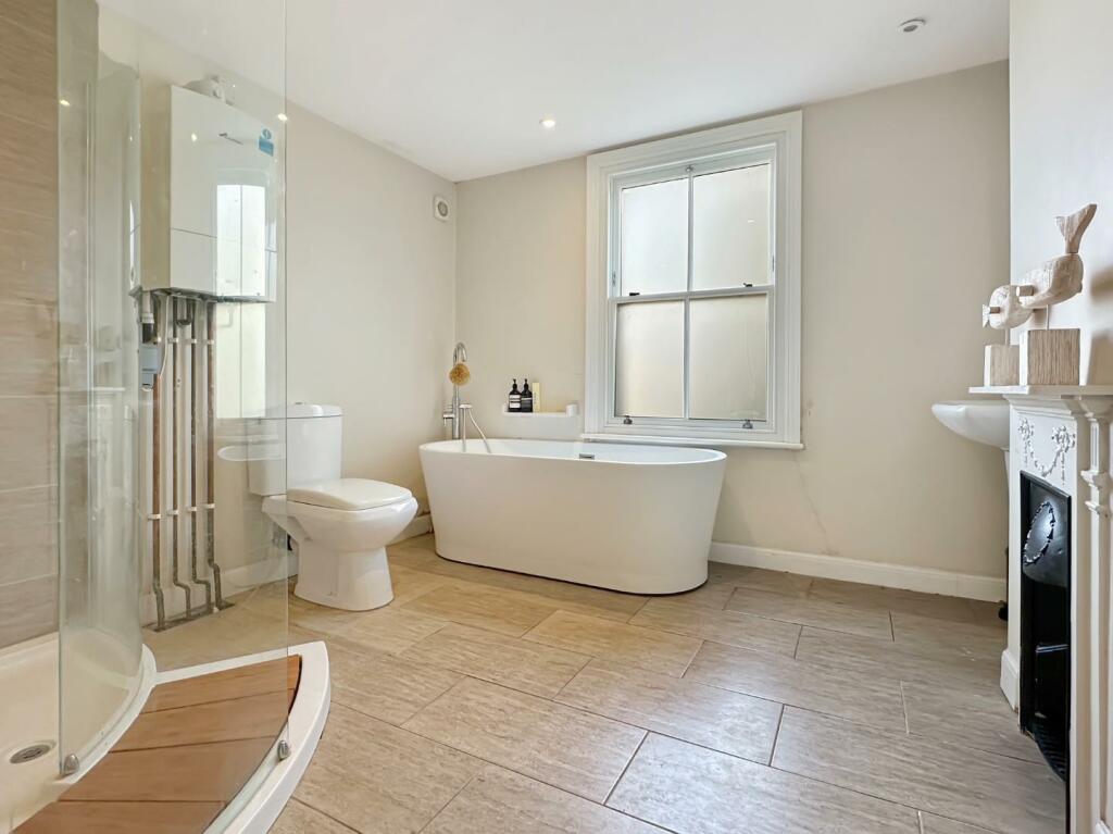 Additional image 13 of Hertford Street, Cambridge