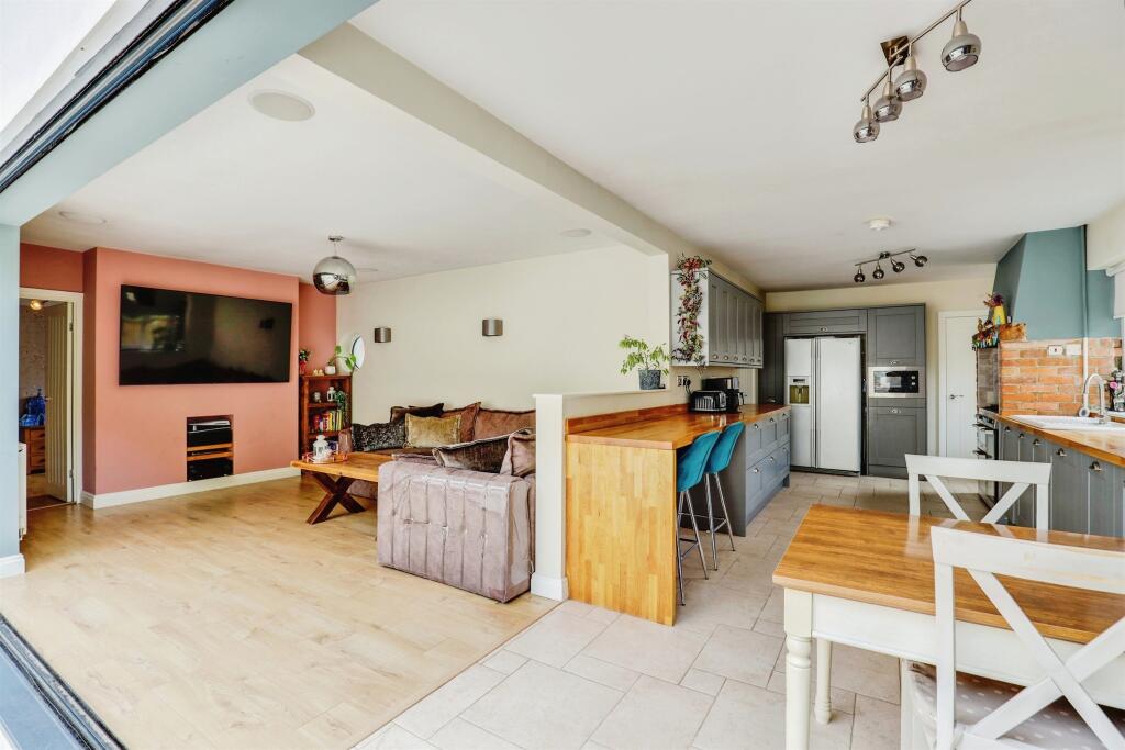 Additional image 19 of Caer Wenallt, Pantmawr, Cardiff