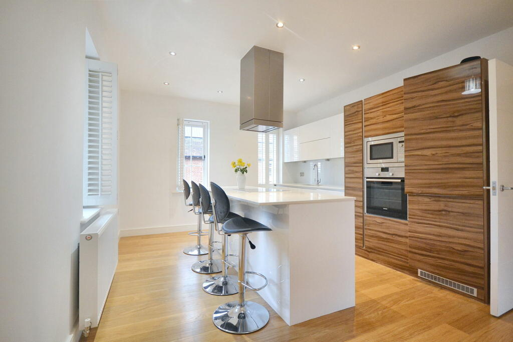 Additional image 15 of Bell College Court, Saffron Walden