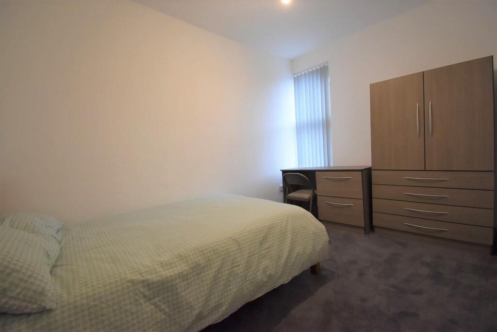 Additional image 9 of Raddlebarn Road Selly Oak  B29 6HJ