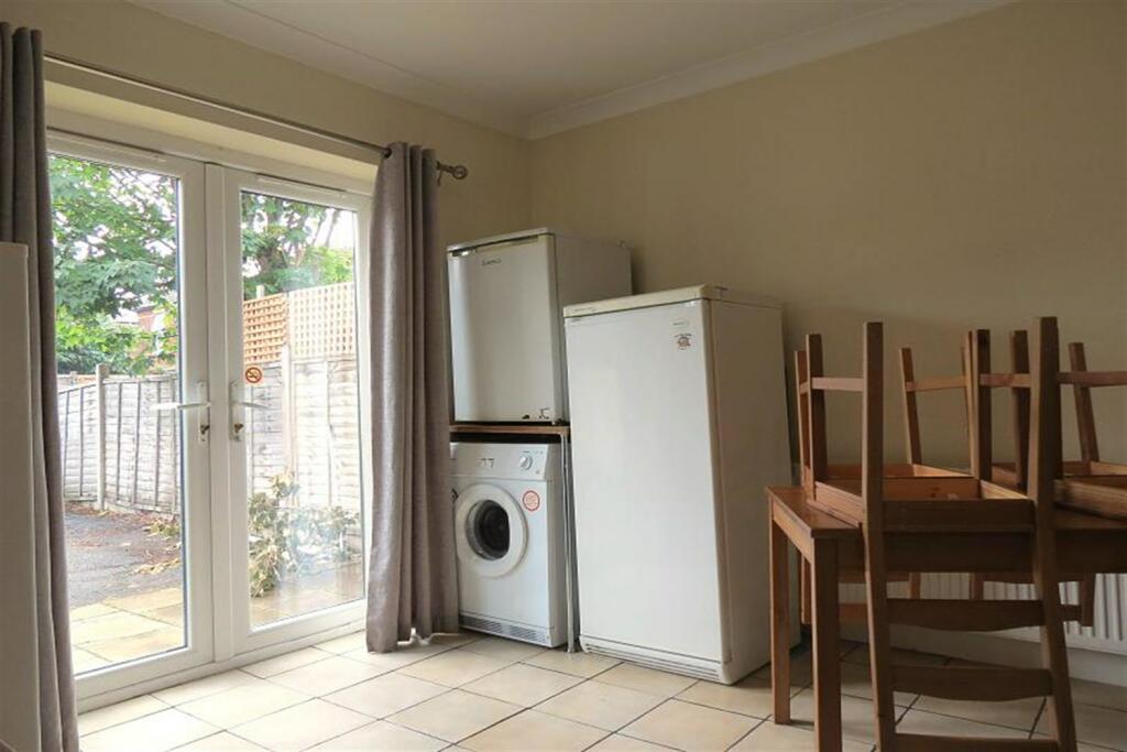 Additional image 5 of 8 bedroom Detached House in Winton