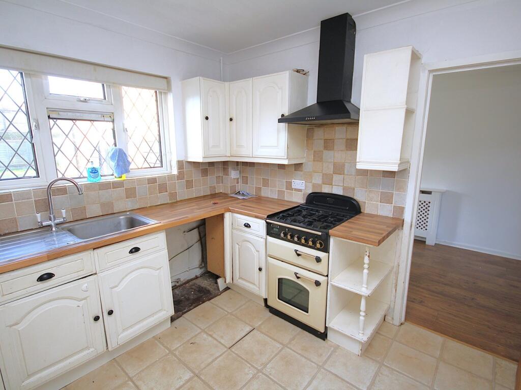 Additional image 4 of Methuen Road, Waterloo, Poole, BH17