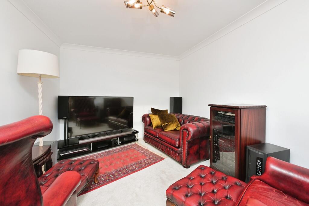 Additional image 5 of Welchs Crescent, Stapleford, Cambridge, Cambridgeshire, CB22