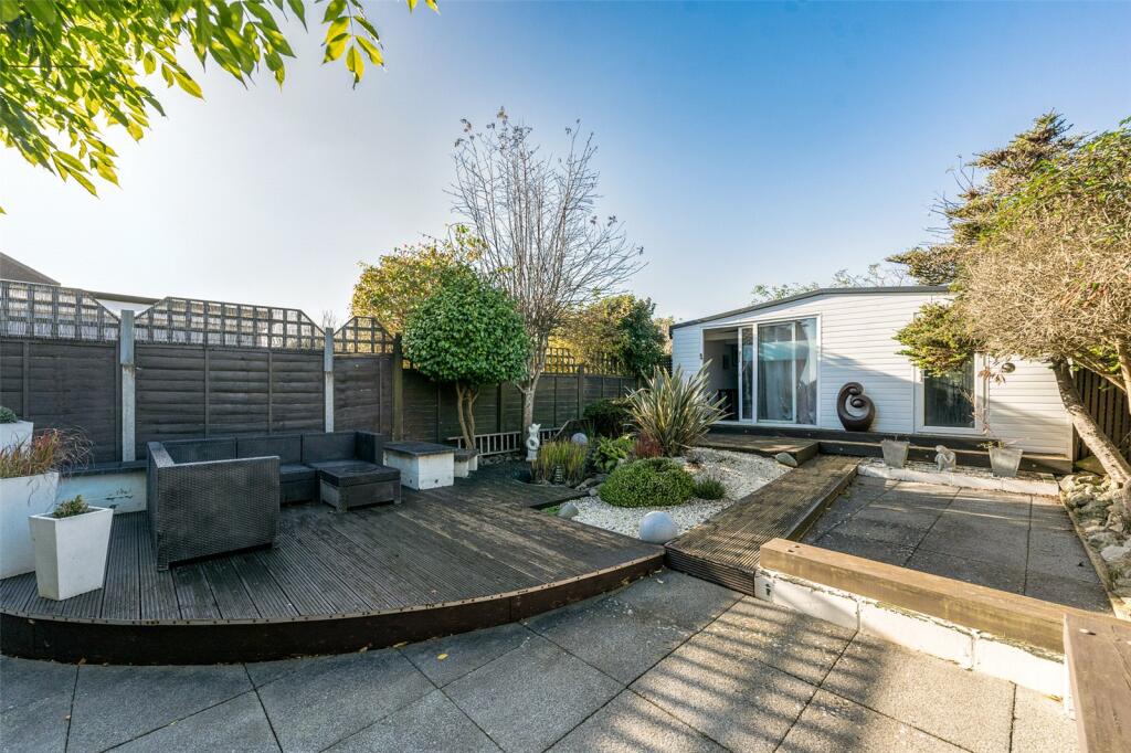 Additional image 20 of Acacia Avenue, Worthing, West Sussex, BN13