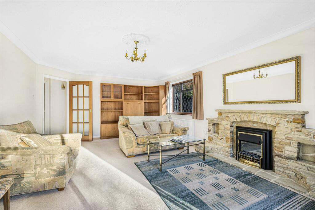 Additional image 18 of Oval Close, Peacehaven