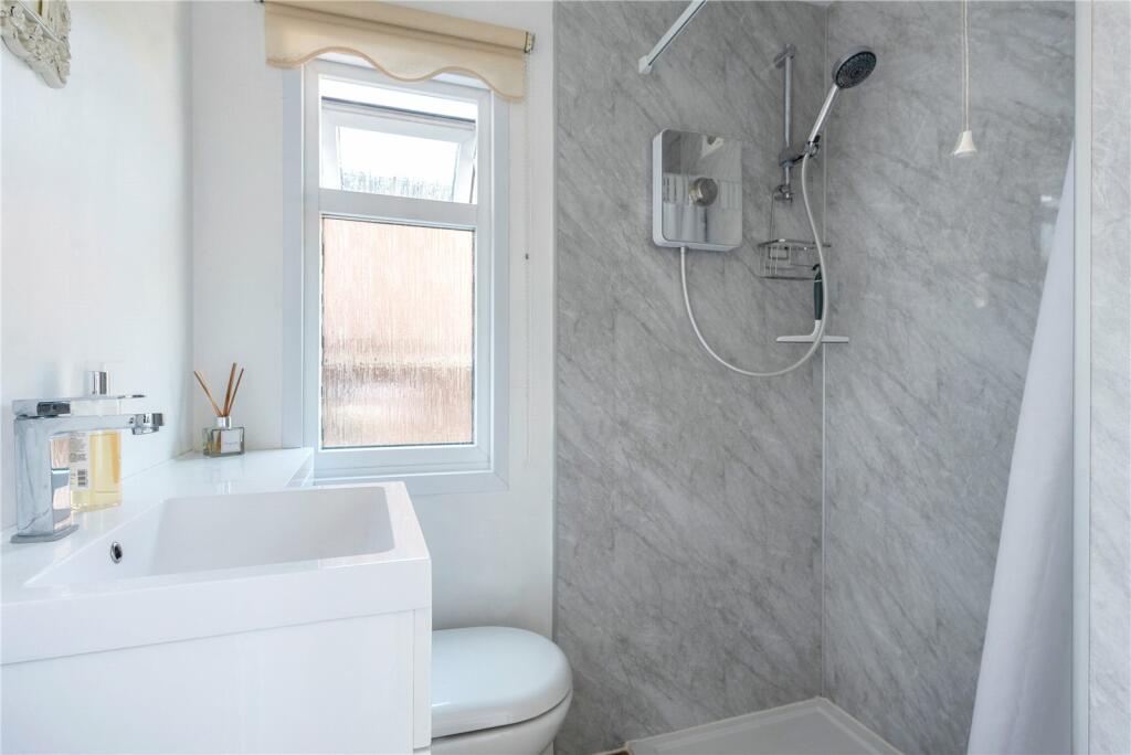 Additional image 15 of Ruskin Walk, Bromley, BR2