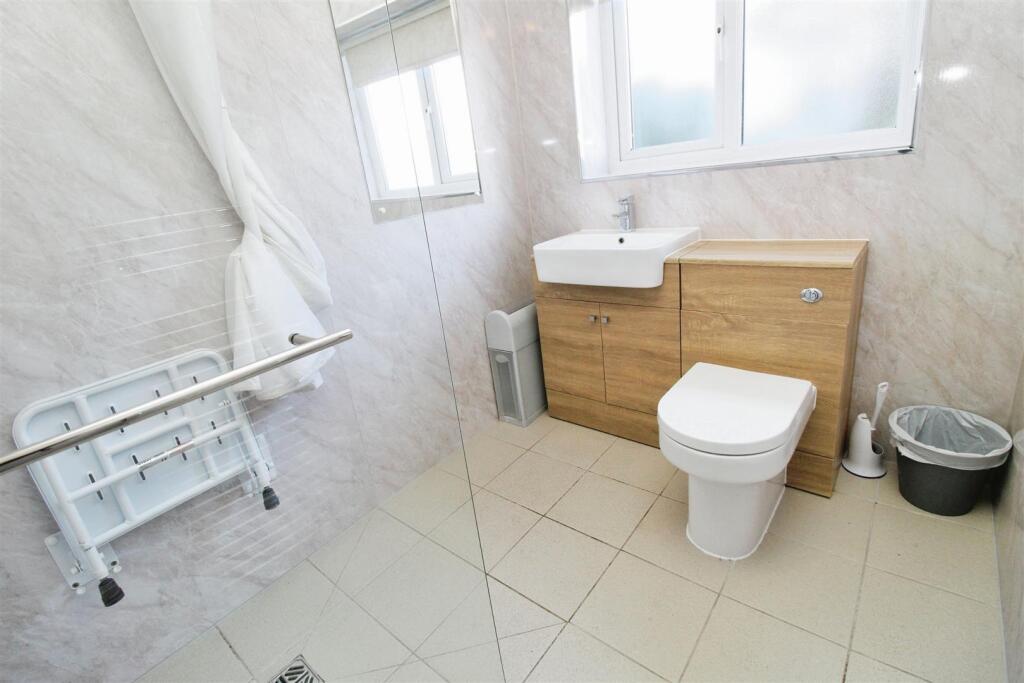 Additional image 9 of Gregory Crescent, Bradford, BD7 4PG