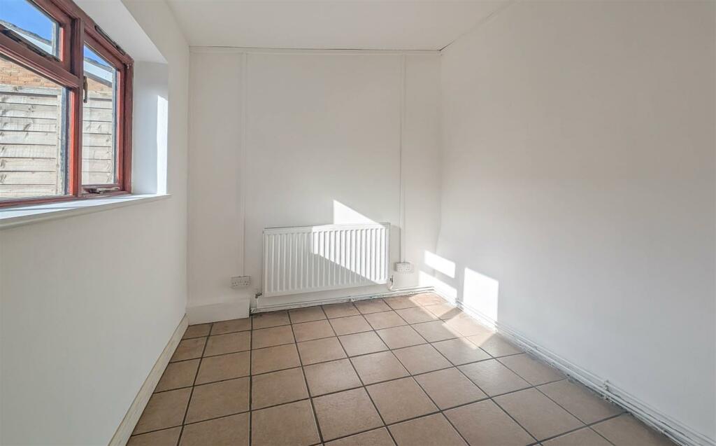 Additional image 7 of Hythe Lane, Burwell