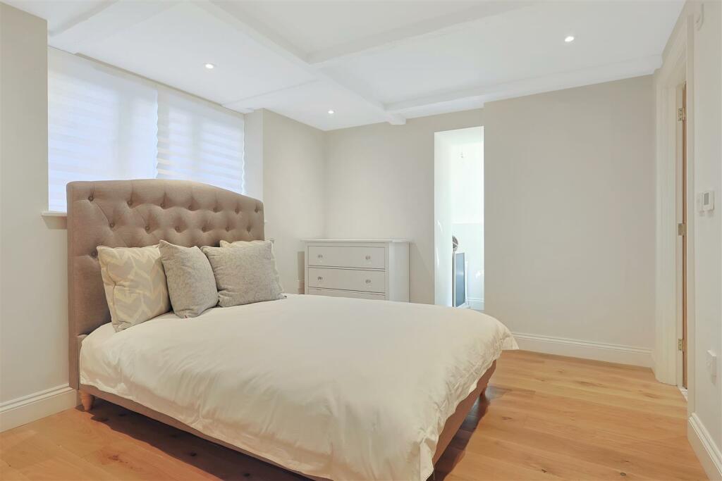 Additional image 22 of Maids Causeway, Cambridge