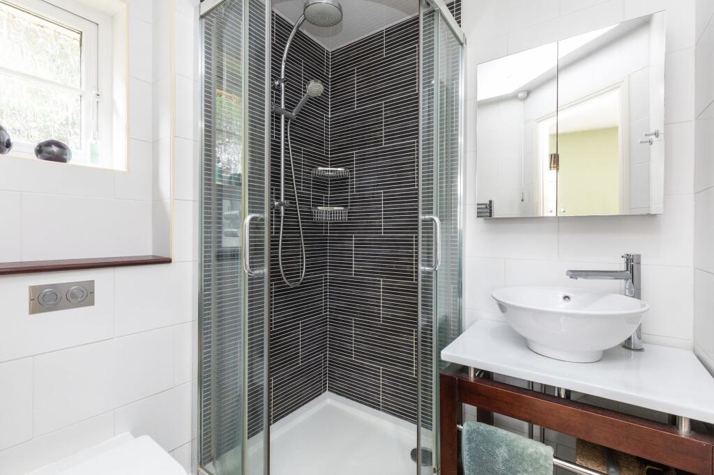 Additional image 12 of Harebell Close, Littlehampton, BN17