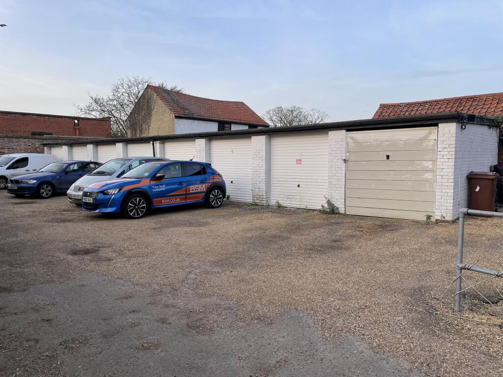 Additional image 3 of High Street, Newmarket