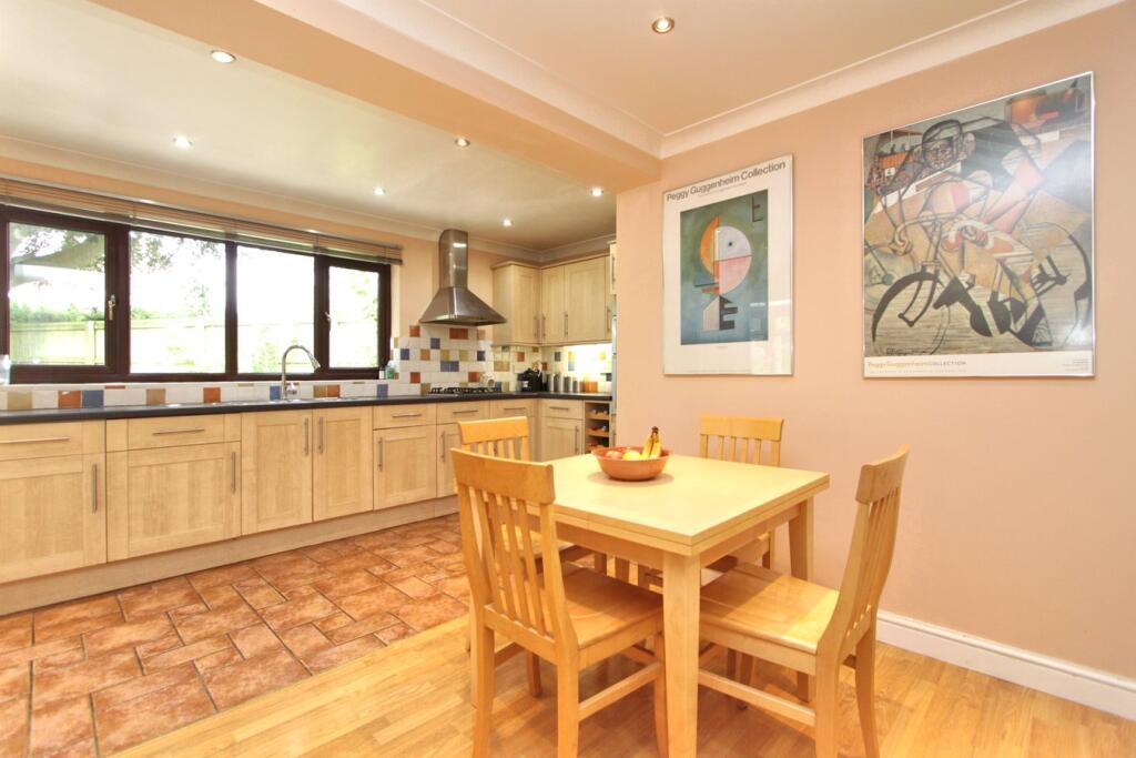 Additional image 11 of Chatsworth Park, Thornbury, BS35