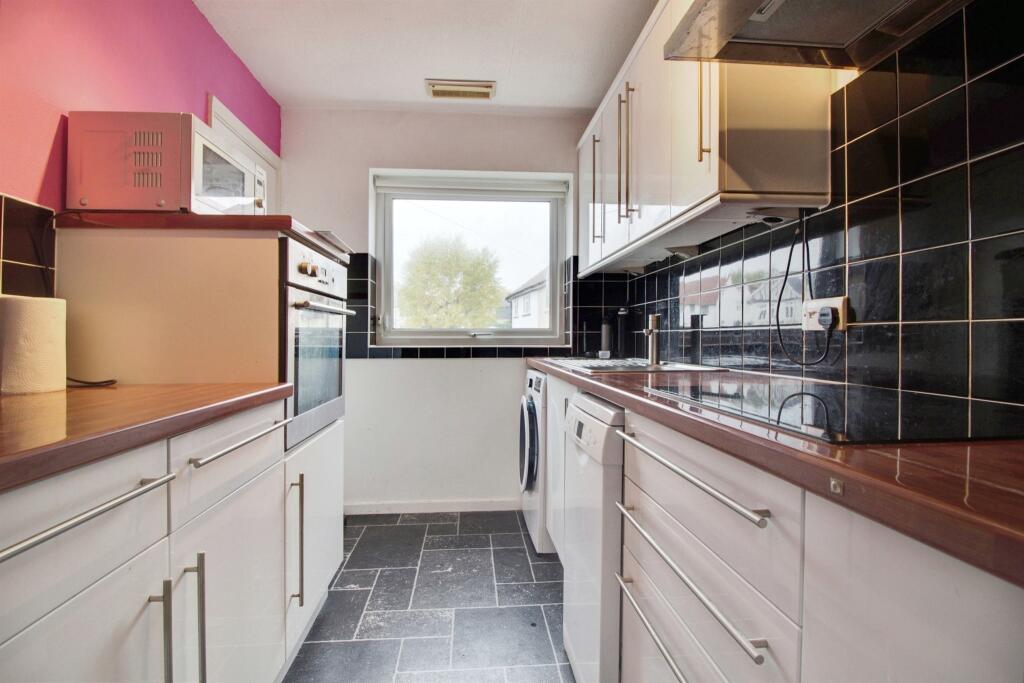 Additional image 8 of Woodside Road, WELWYN