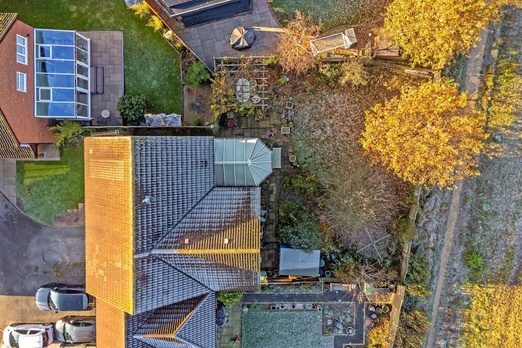 Additional image 13 of Pollicott Close, St. Albans